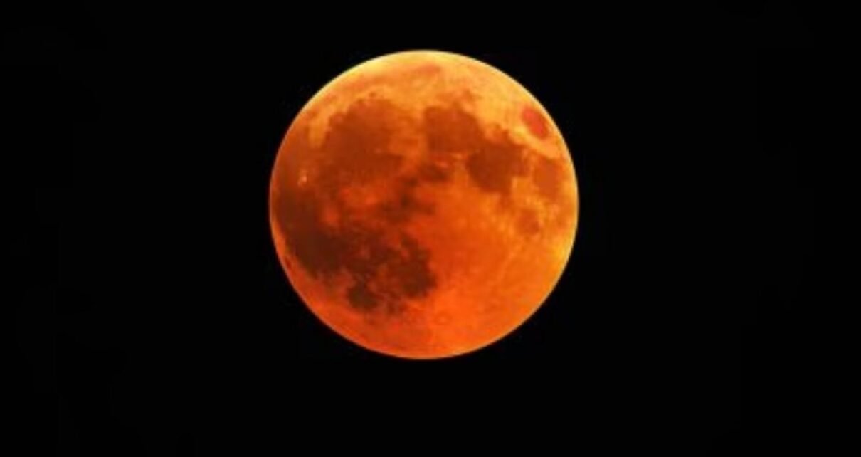 Rare total lunar eclipse ‘blood moon’ to be visible from UK